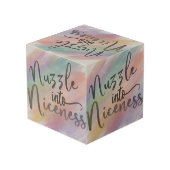 ニクレに鼻を突っ込む フォトキューブ (裏面アングル)