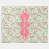 ニコライナピンクアンドミントヴィンテージバラ フリースブランケット (正面(横))