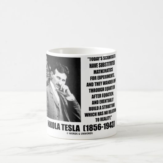 ニコラ・テスラの科学者の同等化関係の引用文無し コーヒーマグカップ (中央)