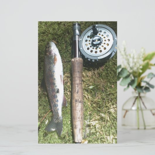 ニジマス及びフライフィッシングリール 便箋 (スタンド正面)