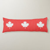 ニットスタイルメープルリーフ編み物モチーフ ボディピロー (正面)