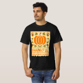 ニットセーター感謝祭シャツ | コージーホリデイ Tシャツ (正面フル)