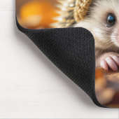 ニット帽子付き秋ハリネズミ マウスパッド (コーナー)