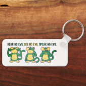 ニホンザルの緑を聞かない キーホルダー (正面)