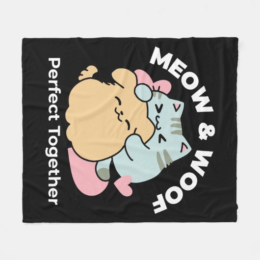 ニャーニャーと鳴き合う絶品 – かわいい猫と犬 フリースブランケット (正面(横))