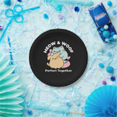 ニャーニャーと鳴き合う絶品 – かわいい猫と犬 ペーパープレート (パーティー)