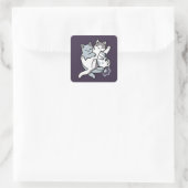 ニャーニャーニャー鳴き声 – かわいい寝猫 スクエアシール (バッグ)