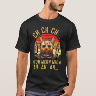 ニャー ニャー ニャー ウォー ウォー ウォー おかしい怖い金曜日の猫 Tシャツ