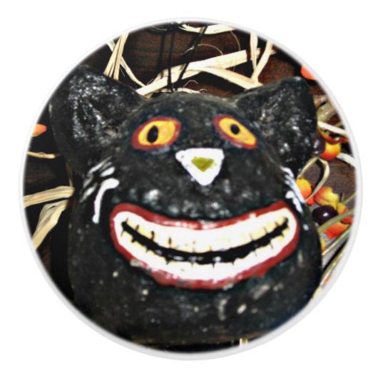 ニヤニヤする黒猫 セラミックノブ (正面)