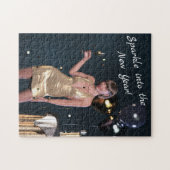 ニューイヤーイブパーティーの女の子のシークンドレス ジグソーパズル (横)