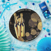 ニューイヤーズエブシャンパンブラック金ゴールド紙プレート ペーパープレート (パーティー)