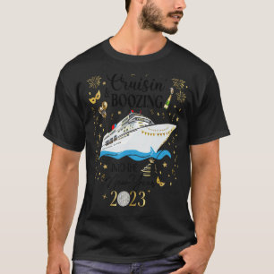 ニューイヤー・クルーズ2023 NYEパーティーブーイング・クルーシン Tシャツ