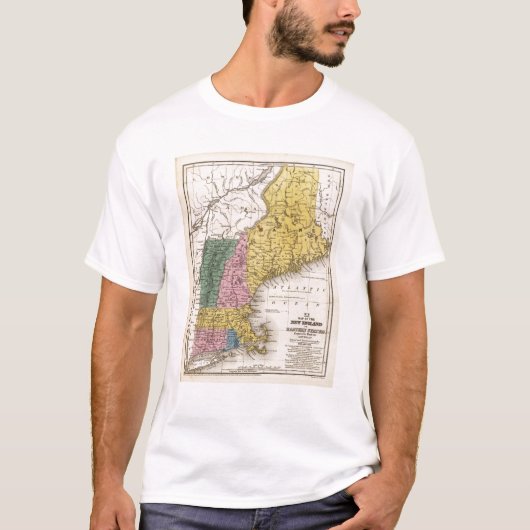 ニューイングランドまたは東の州の地図 Tシャツ (正面)