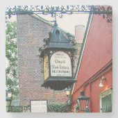 ニューオーリンズ州の姉妹コースターの法廷 ストーンコースター (正面)