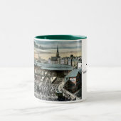 ニューカッスルアポンタイン記念マグ ツートーンマグカップ (中央)