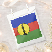 ニューカレドニアの旗 フェイバーバッグ (クリップ留めされた状態)