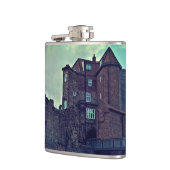 ニューキャッスル城，遺跡 フラスク (左)