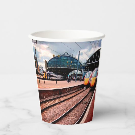 ニューキャッスル駅 紙コップ (正面)