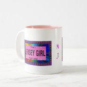 ニュージャージーの女の子はガスをポンプでくみません ツートーンマグカップ (正面左)