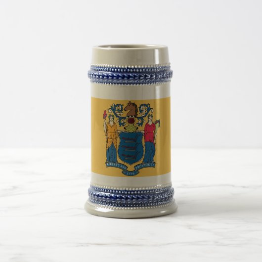 ニュージャージー州旗とマグカップ州 – 米国 ビールジョッキ (中央)