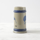 ニュージーランドのキーウィビールステインのマグ ビールジョッキ (中央)