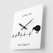 ニュージーランドのサイクリング ハートビート キウイ バイク ギフト スクエア壁時計 (傾斜)