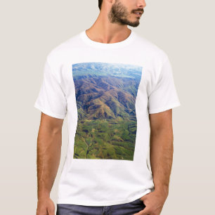ニュージーランドのサウスランドの地域のローリング・ヒルズ Tシャツ