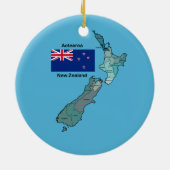 ニュージーランドの旗そして地図 セラミックオーナメント (裏面)