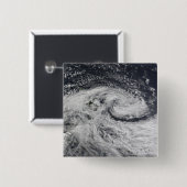 ニュージーランドを襲う嵐 缶バッジ (正面&裏面)