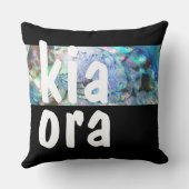 ニュージーランドパウアブラックキアオラマオリNZ KIWI クッション (裏面)