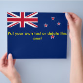 ニュージーランド国旗を掲げたフライヤー チラシ (手)