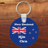 ニュージーランド国旗&キアオラの挨拶/ニュージーランド キーホルダー (裏面)