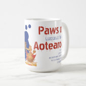 ニュージーランド文化ネコのアート「Paws of Aotearoa」 コーヒーマグカップ (正面右)