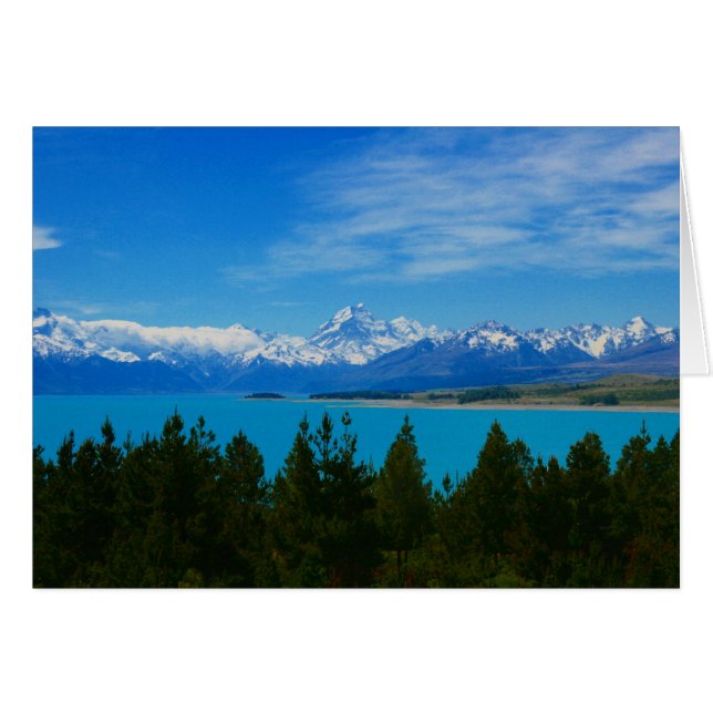 ニュージーランド湖の景色 (正面横)