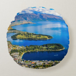 ニュージーランド、ボブのピークからクイーンズタウンを表示 ラウンドクッション