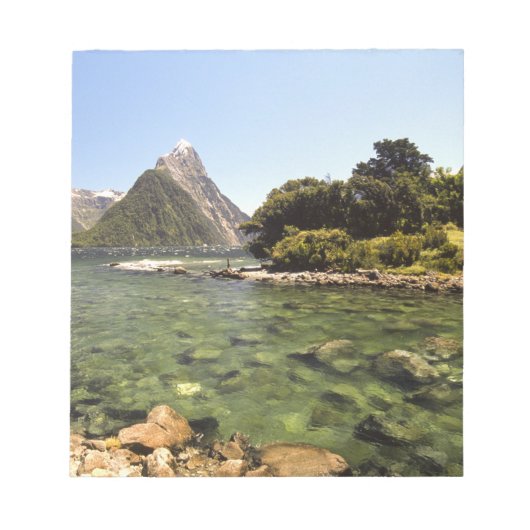 ニュージーランド、マイタピーク、ボーエン川が入る ノートパッド (正面)