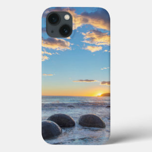 ニュージーランド、南島、モエラキ大きい石 iPhone 13ケース