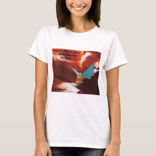 ニュースを休む場所|過去記事 Tシャツ (正面)