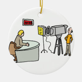 ニュースキャスターの報告はスタジオに住んでいます セラミックオーナメント