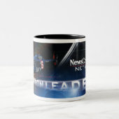 ニュースチャンネル5 HDネットワークの空5のマグ ツートーンマグカップ (中央)