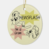 ニュース速報私はグラムのTシャツおよびギフトです セラミックオーナメント (左)