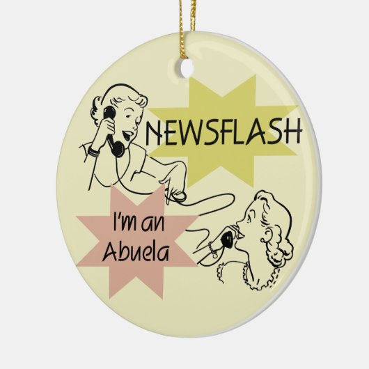 ニュース速報私はAbuelaのTシャツおよびギフトです セラミックオーナメント (左)