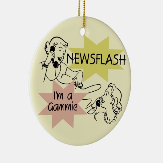 ニュース速報私はGammieのTシャツおよびギフトです セラミックオーナメント (右)
