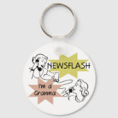 ニュース速報私はGranmaのTシャツおよびギフトです キーホルダー (正面)