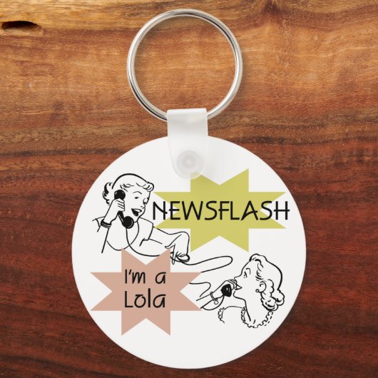 ニュース速報私はLolaのTシャツおよびギフトです キーホルダー (正面)