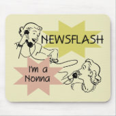 ニュース速報私はNonnaのTシャツおよびギフトです マウスパッド (正面)