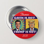 ニューソムは熱い、トランプは熱くない | 政治おもしろい的 缶バッジ (正面&裏面)