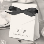 ニュートラルなモダン ミニマル モノグラム ネーム フェイバーボックス<br><div class="desc">クラシックでエレガント、モダン、ミニマルなモノグラムのギフトボックスで、イベントのギフトをグレードアップさせましょう。細部にまでこだわったデザインで、タイムレスな洗練さと現代的なミニマルさが見事に融合し、あなたのイベントにスタイリッシュで記憶に残るアクセントを加えます。</div>