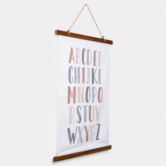 ニュートラルアルファベットボホキッズルームデコール 吊り下げ型タペストリー (傾斜あり)