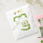 ニュートラルグリーンラムベビーシャワー フェイバーバッグ (封をした状態)